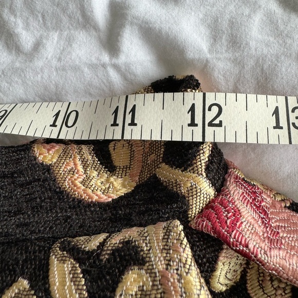 Brocade skirt with lining - Picture 3 of 7